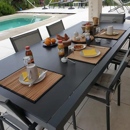Bed and Breakfast D'hotes A 10 Mn Au Sud D'auch 3*